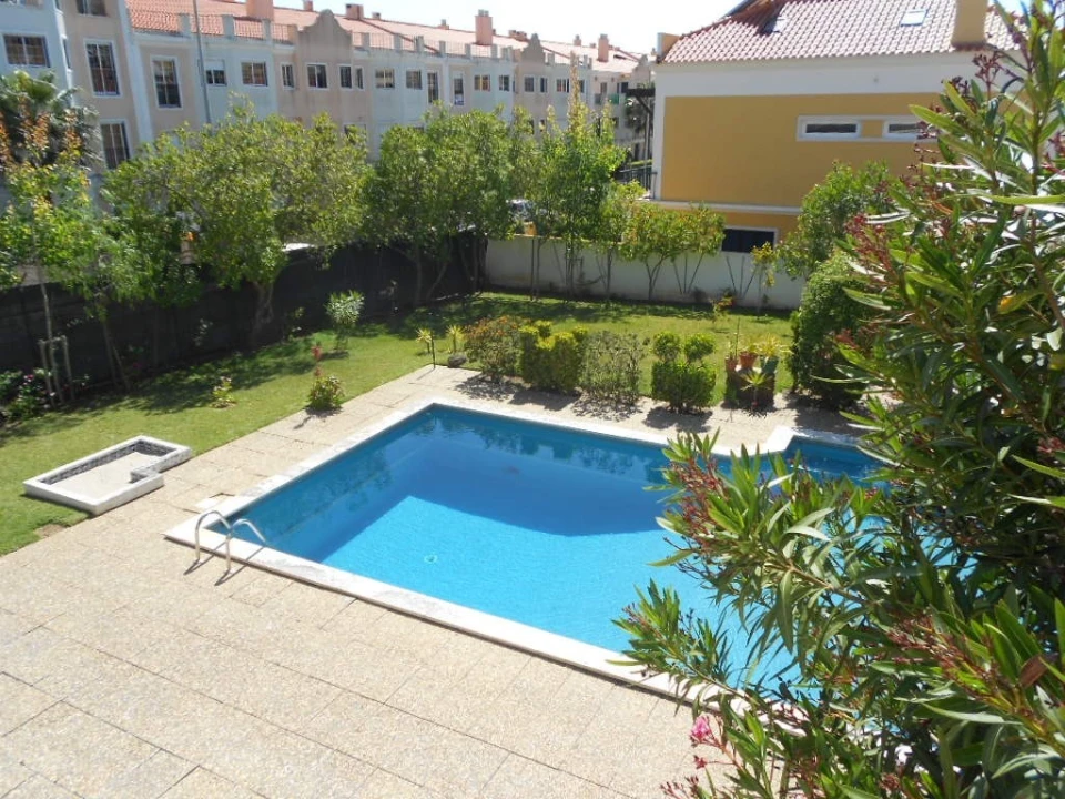 Moradia T3 para Venda em Cascais e Estoril Foto 10