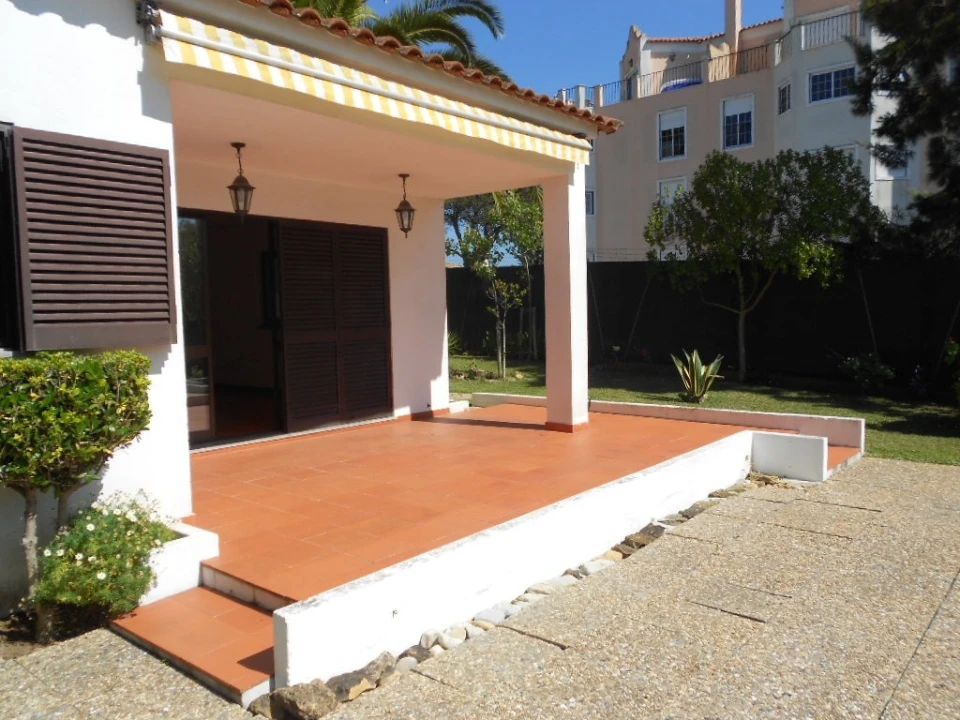 Moradia T3 para Venda em Cascais e Estoril Foto 18
