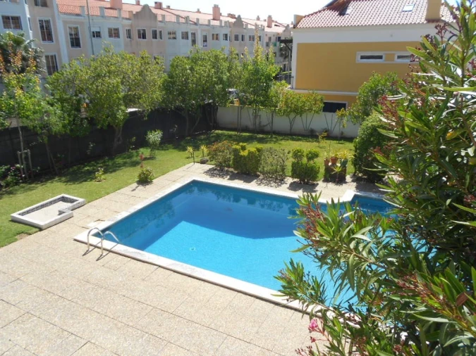 Moradia T3 para Venda em Cascais e Estoril Foto 10
