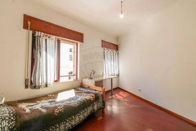 Apartamento T1 para Venda em Sé Nova, Santa Cruz, Almedina e São Bartolomeu
