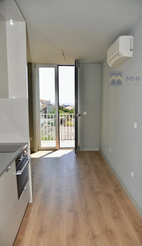 Apartamento para Venda em Cedofeita, Santo Ildefonso, Sé, Miragaia, São Nicolau e Vitória