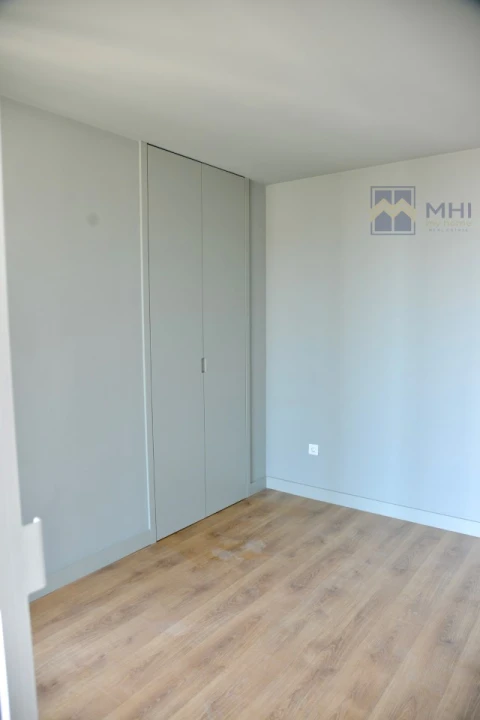Apartamento para Venda em Cedofeita, Santo Ildefonso, Sé, Miragaia, São Nicolau e Vitória