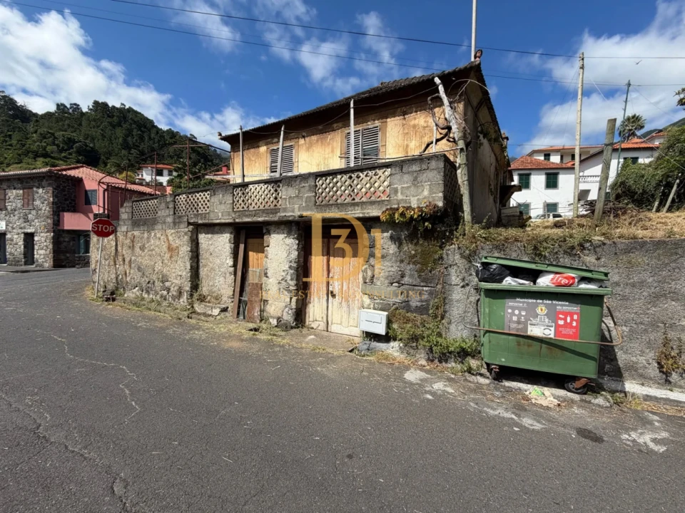 Moradia T2 para Venda em São Vicente Foto 3