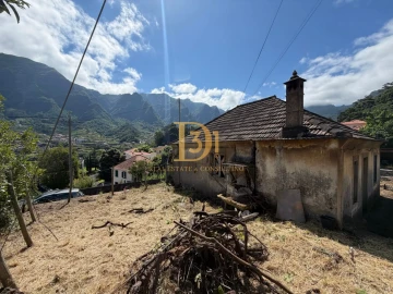 Moradia T2 para Venda em São Vicente