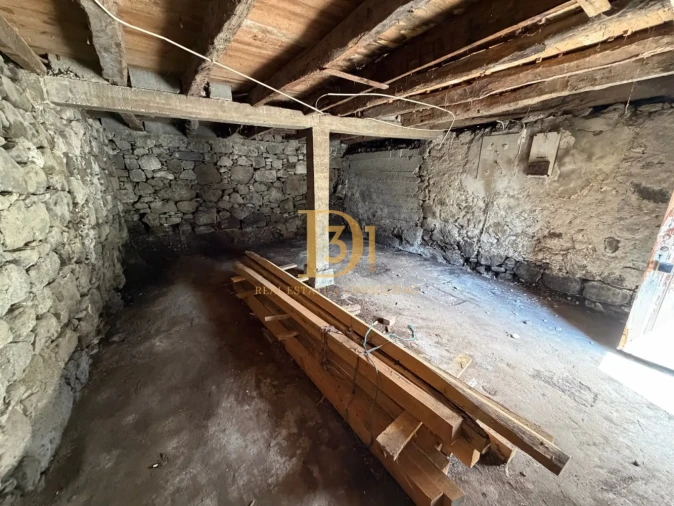 Moradia T2 para Venda em São Vicente Foto 33