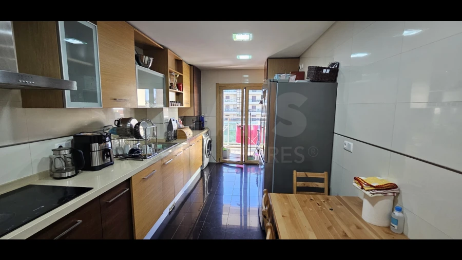 Apartamento T3 para Venda em Sacavém e Prior Velho