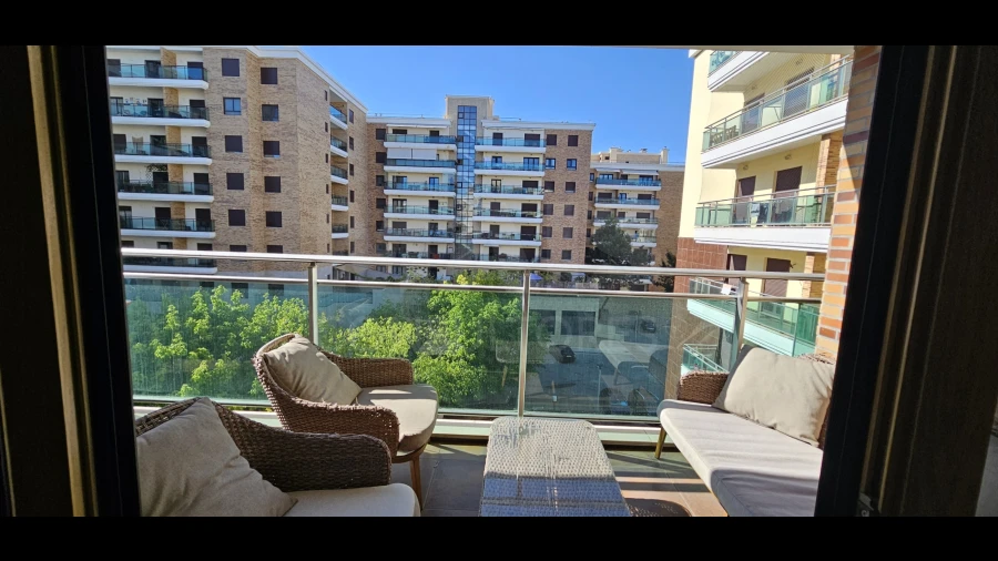 Apartamento T3 para Venda em Sacavém e Prior Velho