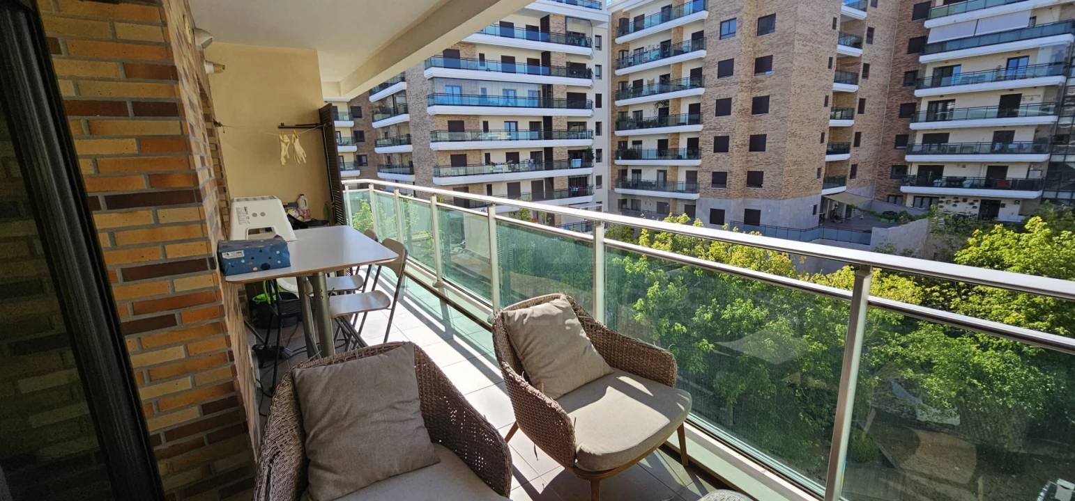 Apartamento T3 para Venda em Sacavém e Prior Velho Foto 8