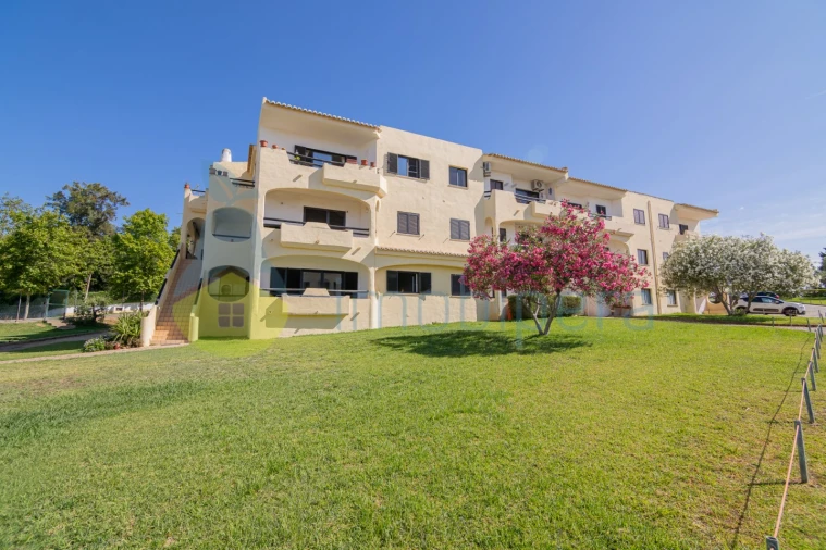 Apartamento T1 para Venda em Alvor Foto 4