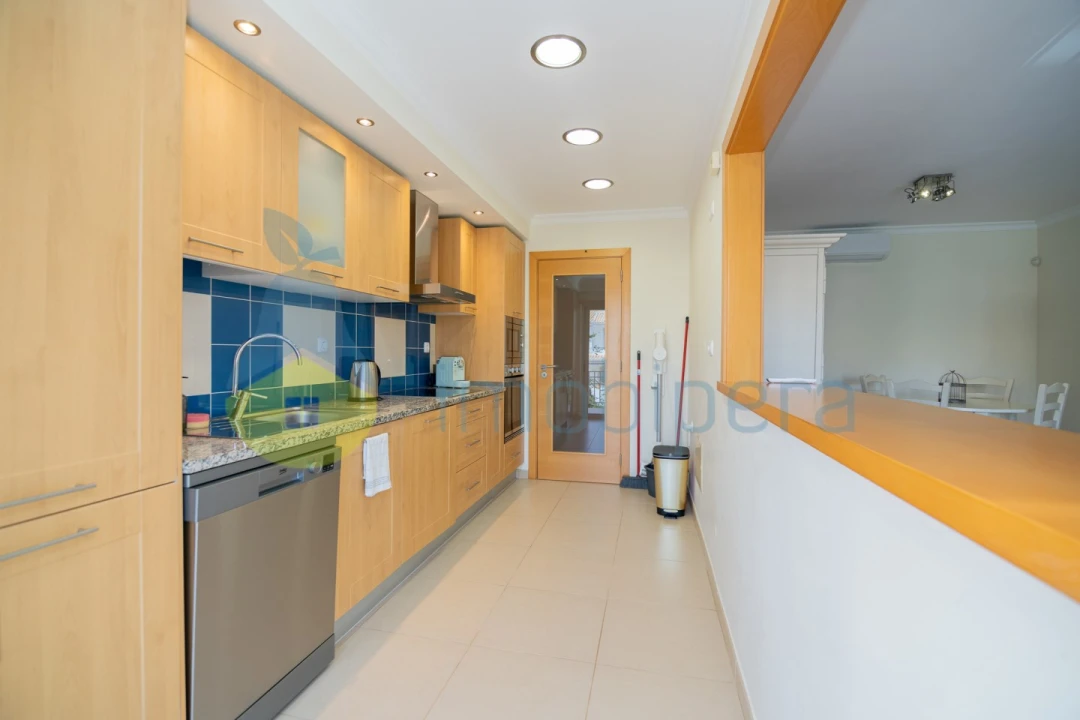Apartamento T1 para Venda em Portimão Foto 15
