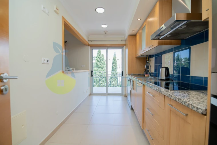 Apartamento T1 para Venda em Portimão Foto 14