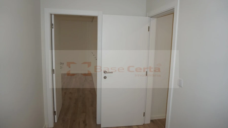 Apartamento T3 para Venda em Santa Clara Foto 18