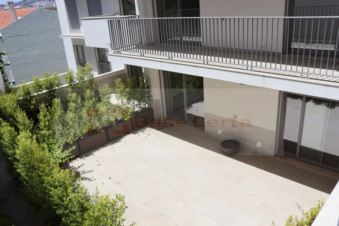 Apartamento T2 para Venda em Santa Clara Foto 8