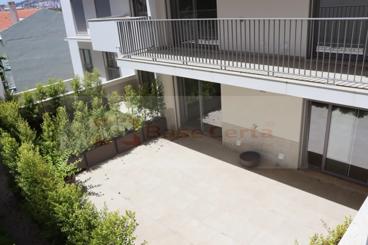 Apartamento T2 para Venda em Santa Clara Foto 8
