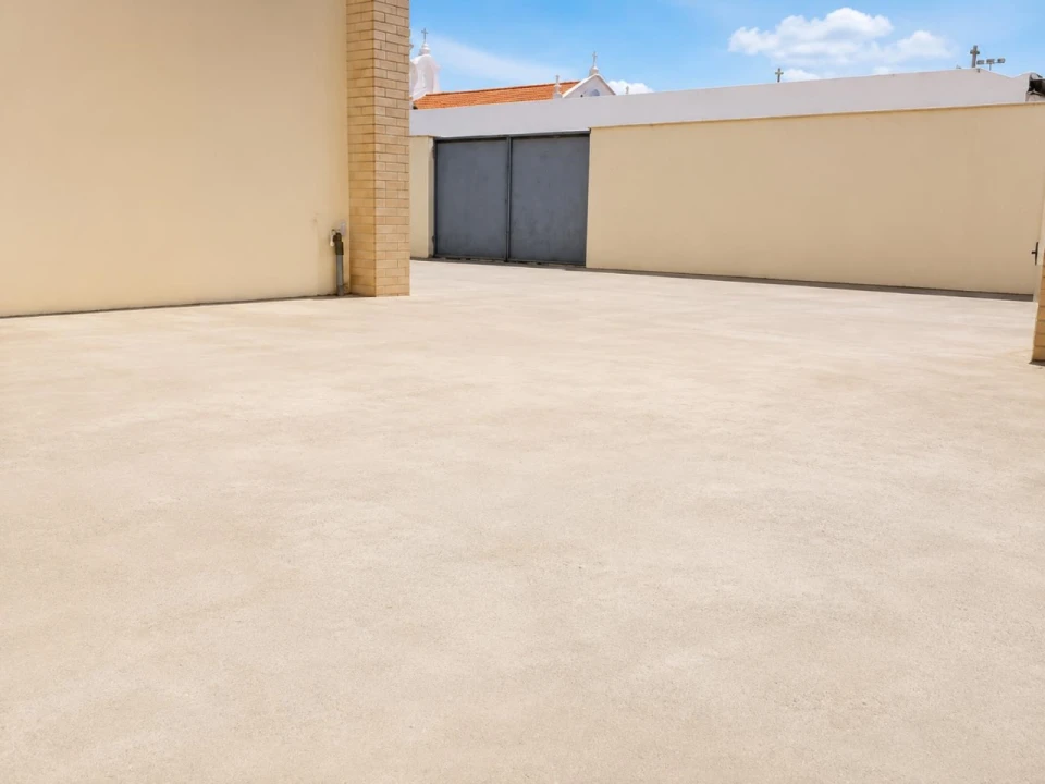 Moradia T4 para Arrendamento em Aradas Foto 6