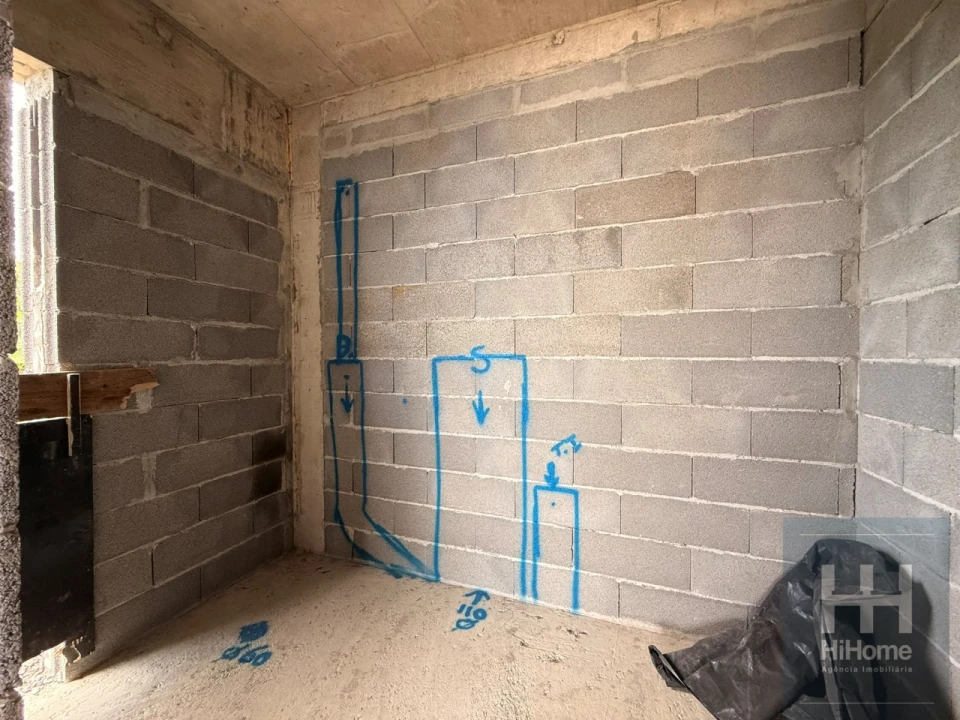 Apartamento T1 para Venda em São Martinho Foto 25