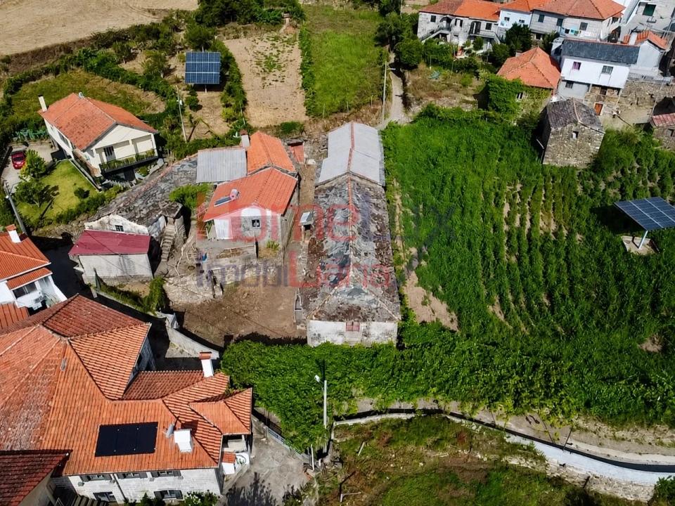 Moradia T3 para Venda em Cabril Foto 1