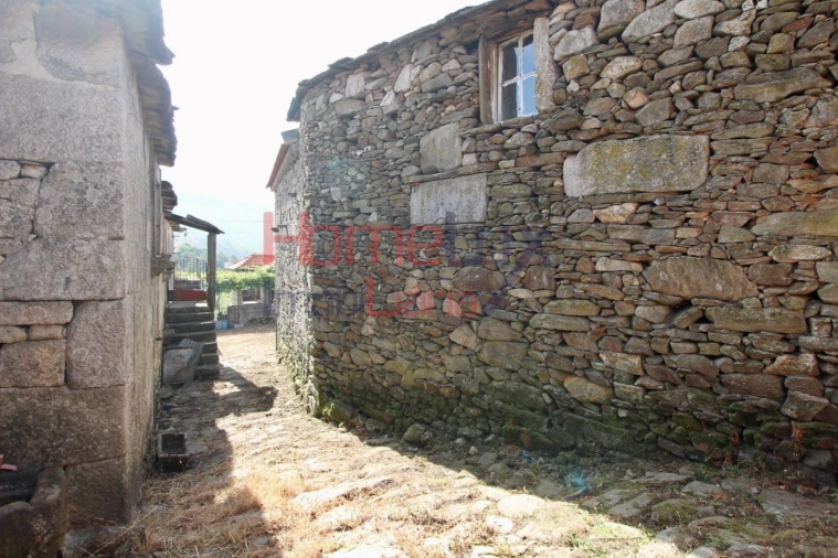 Moradia T3 para Venda em Cabril Foto 44