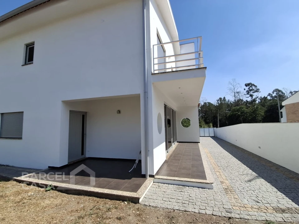 Moradia T4 para Venda em Tamel (São Verissimo) Foto 21