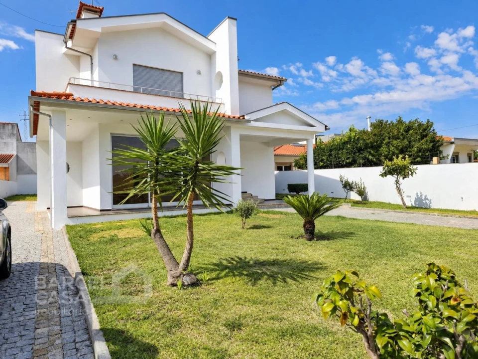 Moradia T4 para Venda em Tamel (São Verissimo) Foto 4