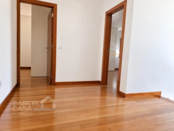 Moradia T4 para Venda em Tamel (São Verissimo)