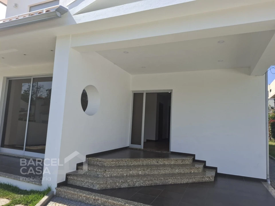 Moradia T4 para Venda em Tamel (São Verissimo) Foto 3