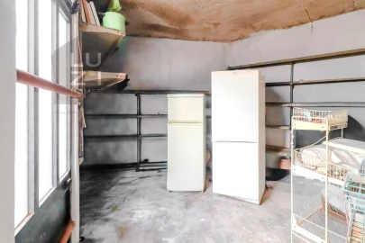 Loja para Venda em Budens
