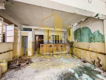 Moradia T2 para Venda em Aldeia Nova