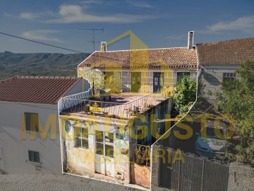 Moradia T2 para Venda em Aldeia Nova