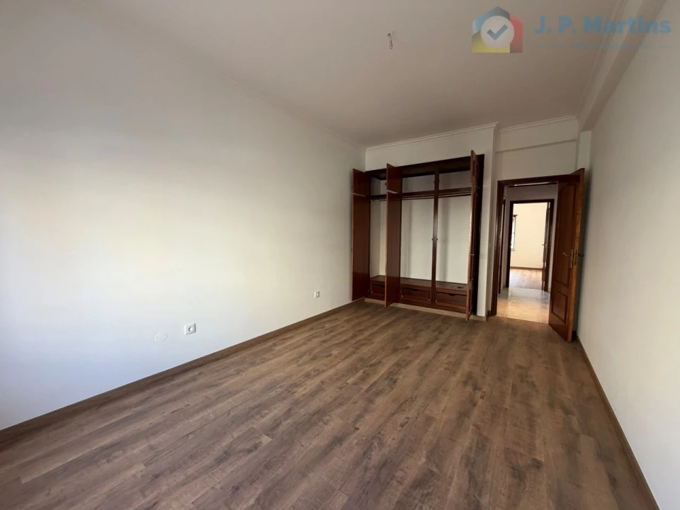 Apartamento T2 para Venda em Moita Foto 13