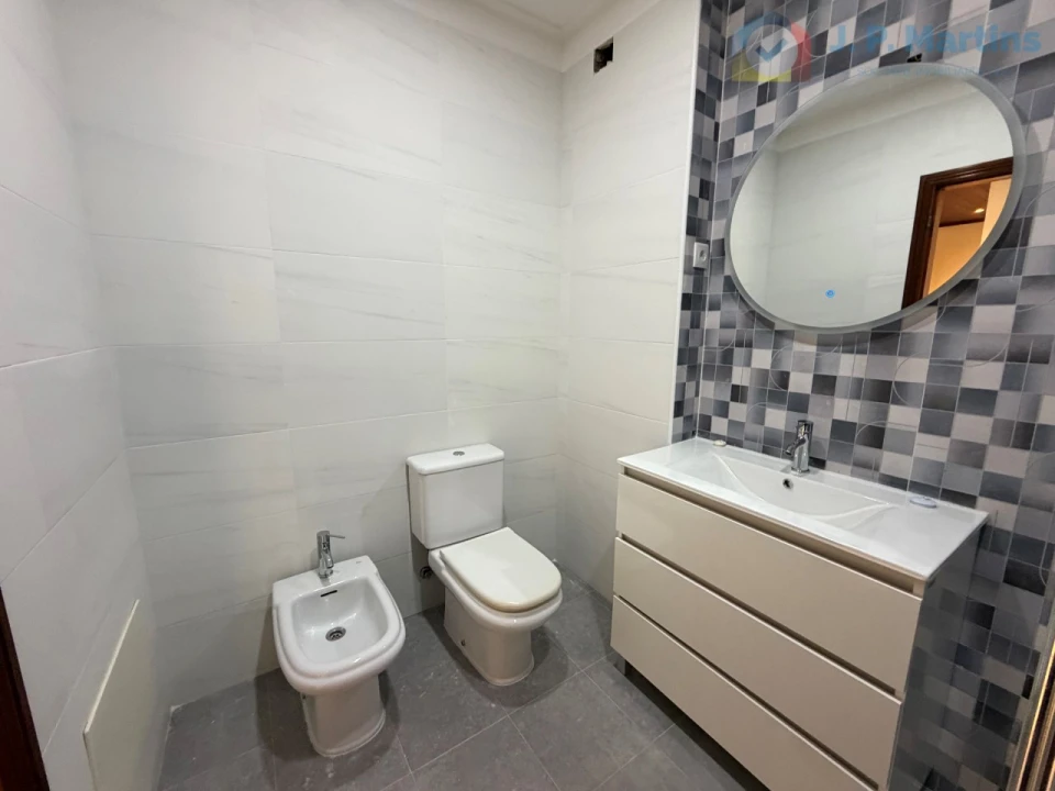 Apartamento T2 para Venda em Moita Foto 14