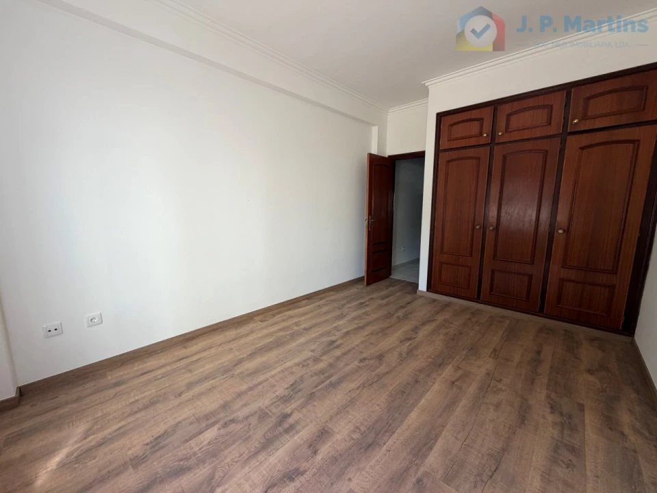 Apartamento T2 para Venda em Moita Foto 19