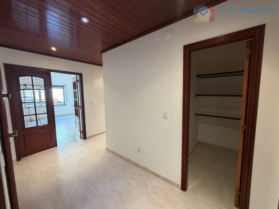 Apartamento T2 para Venda em Moita Foto 7