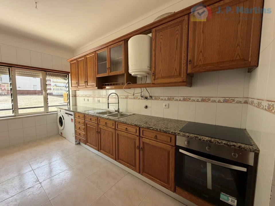 Apartamento T2 para Venda em Moita Foto 4