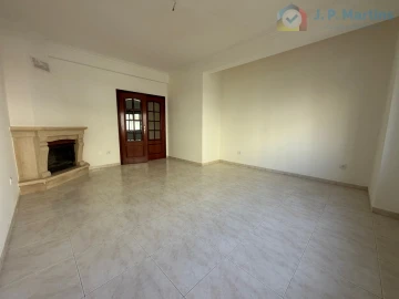 Apartamento T2 para Venda em Moita