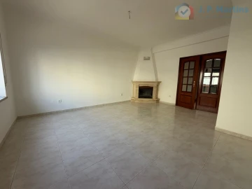 Apartamento T2 para Venda em Moita