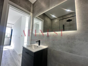 Apartamento T2 para Arrendamento em Massamá e Monte Abraão