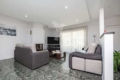Moradia T3 para Venda em Amares e Figueiredo