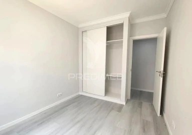 Apartamento T2 para Venda em Corroios