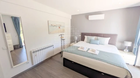 Moradia T3 para Venda em Albufeira e Olhos de Água
