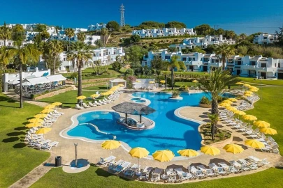 Moradia T3 para Venda em Albufeira e Olhos de Água