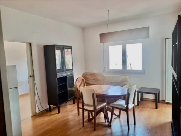 Apartamento T1 para Venda em Águas Livres