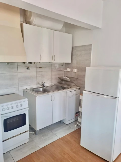 Apartamento T1 para Venda em Águas Livres