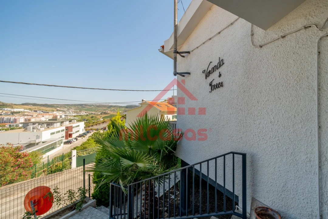Moradia T4 para Venda em Santa Maria, São Pedro e Matacães Foto 20