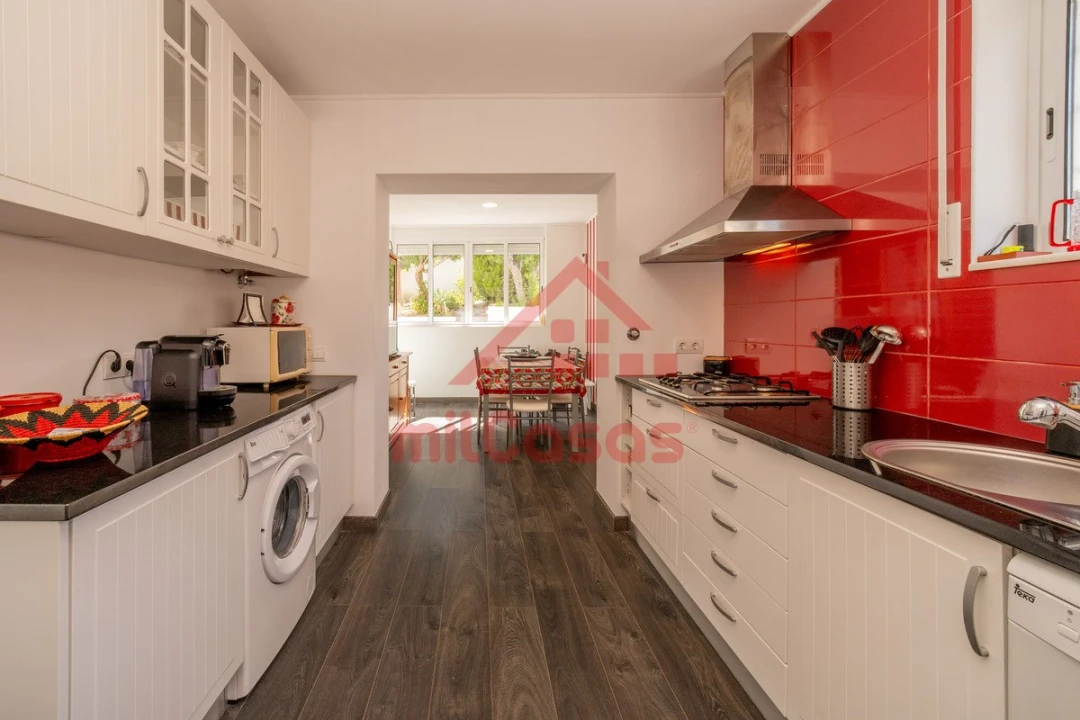 Moradia T4 para Venda em Santa Maria, São Pedro e Matacães Foto 34