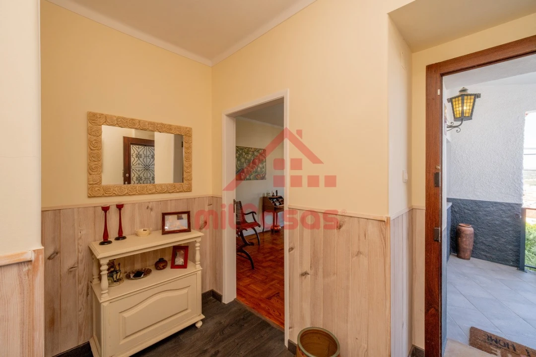 Moradia T4 para Venda em Santa Maria, São Pedro e Matacães Foto 39