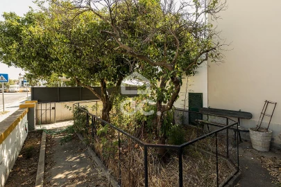 Moradia T4 para Venda em Malagueira e Horta das Figueiras