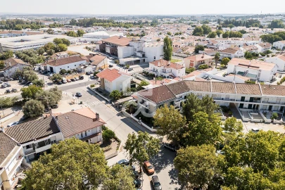 Moradia T4 para Venda em Malagueira e Horta das Figueiras