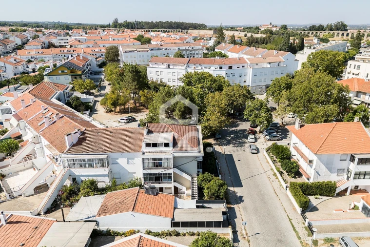 Moradia T4 para Venda em Malagueira e Horta das Figueiras Foto 44