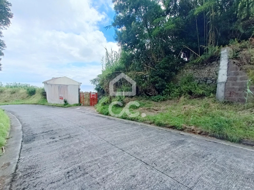 Moradia para Venda em Agua de Alto Foto 1